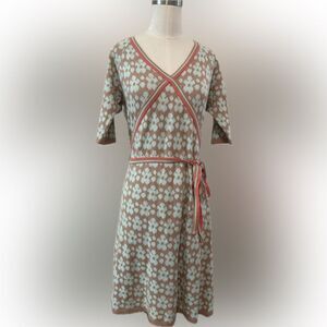 ShuShu Soft Floral Knit Dress with Belt, Size Medium